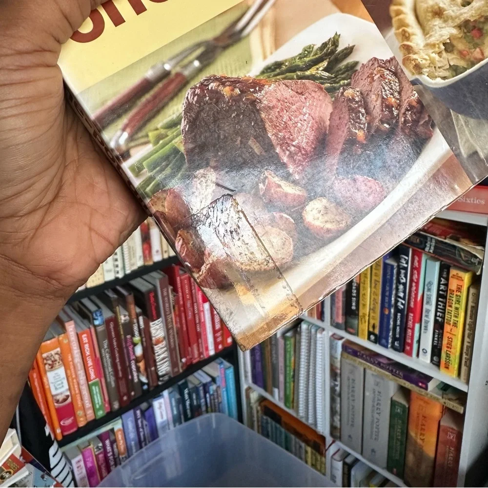 Betty Crocker’s The Big Book of One-Pot Dinners